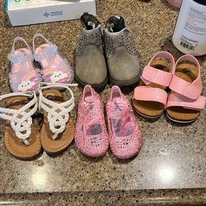 4 and 5 toddler shoes. Grew out of them to fast to wear